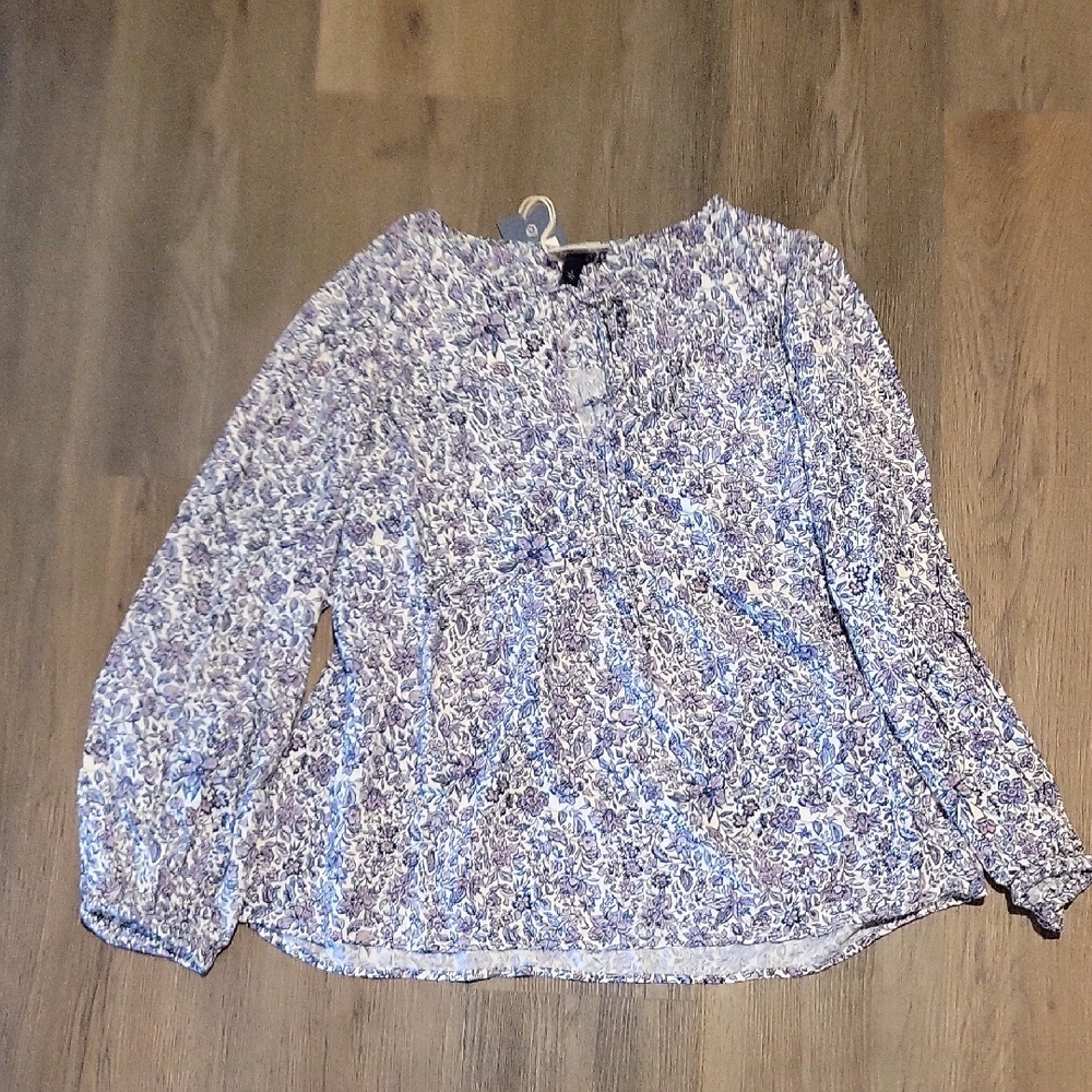 Universal Thread Blue and White Floral Blouse